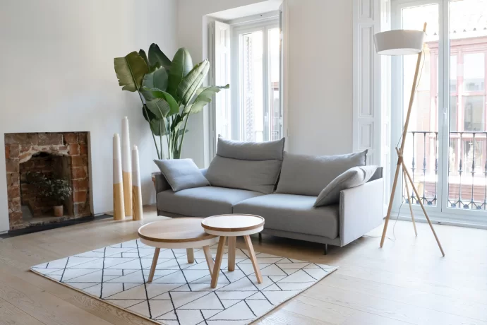 PASTATO ATITVARŲ ĮTAKA MIKROKLIMATUI